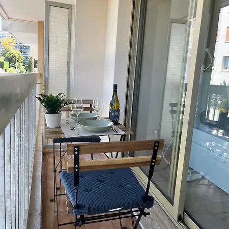 Neuf, Parking, Au Calme & Apartment Antibes